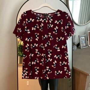 Women’s Banana Republic Top Small